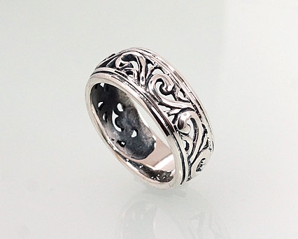 Silver ring. Photo Nr. 2