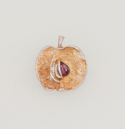 Silver brooch. Photo Nr. 1