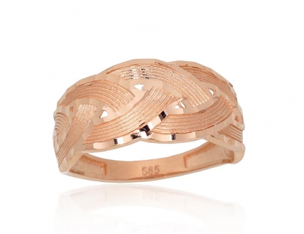 Gold ring. Photo Nr. 1