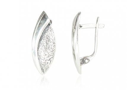 Silver earrings with english lock. Photo Nr. 1