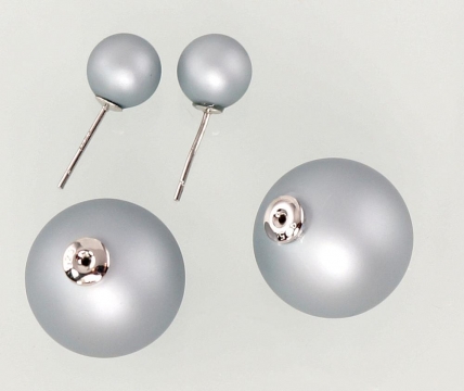 Silver stud earrings. Photo Nr. 2