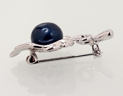 Silver brooch. Photo Nr. 2