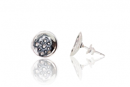Silver stud earrings. Photo Nr. 1