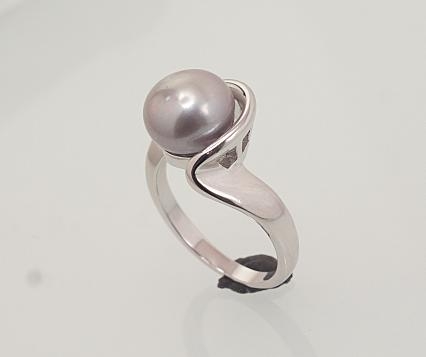 Silver ring. Photo Nr. 2