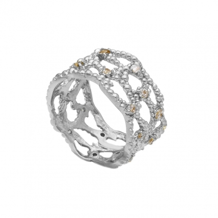 Wide Sterling Silver Ring with Pattern and White Zirconia. Photo Nr. 1