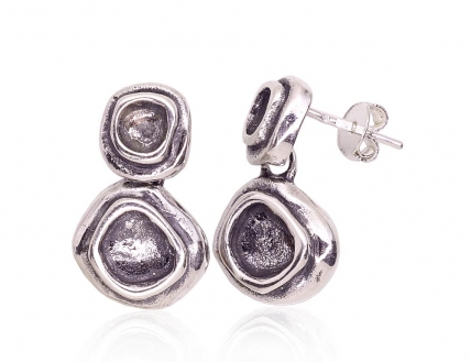 Silver stud earrings. Photo Nr. 1