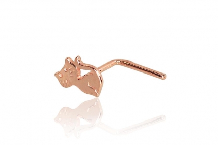 Gold piercing for nose. Photo Nr. 1