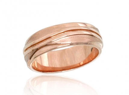 Gold wedding ring. Photo Nr. 1