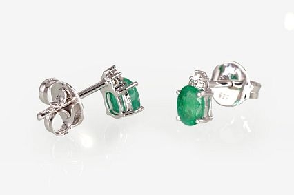 Gold classic studs earrings. Photo Nr. 2