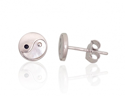 Silver stud earrings. Photo Nr. 1