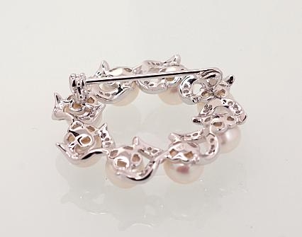 Silver brooch. Photo Nr. 2
