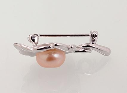Silver brooch. Photo Nr. 2