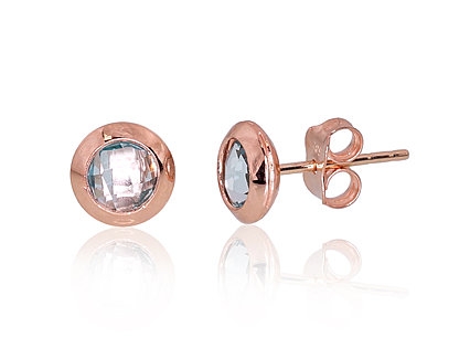 Gold classic studs earrings. Photo Nr. 1