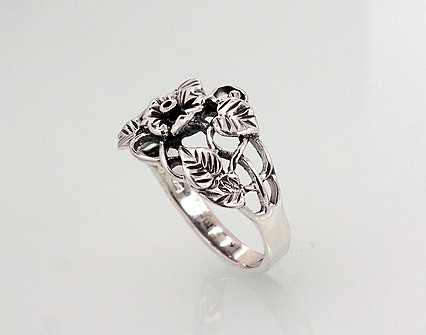 Silver ring. Photo Nr. 2