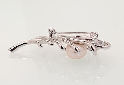 Silver brooch. Photo Nr. 2