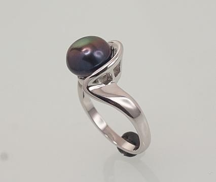 Silver ring. Photo Nr. 2
