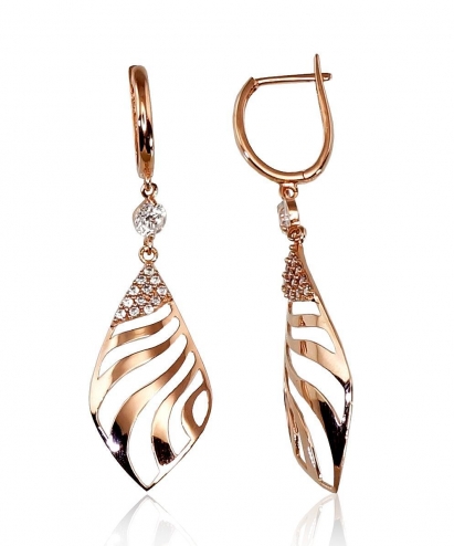 Gold earrings with english lock. Photo Nr. 1