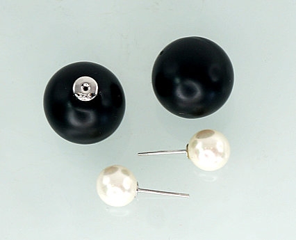 Silver stud earrings. Photo Nr. 2